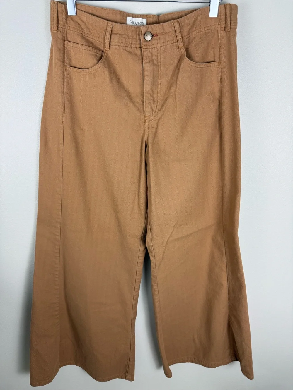 PILCRO Mid-Rise Wide Flare Adi Pants in Cognac - Picture 3 of 9